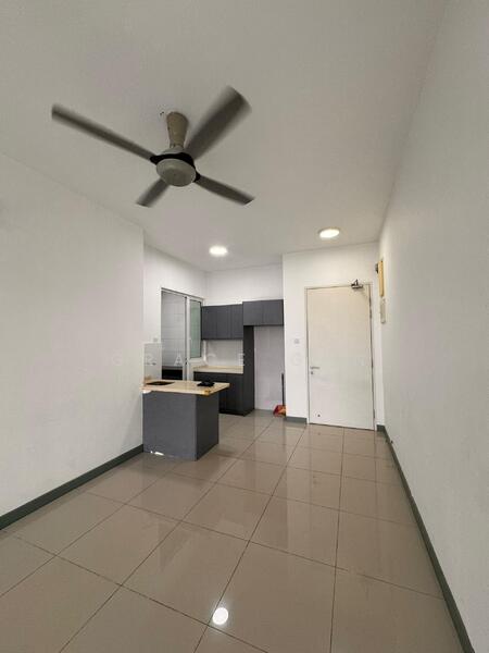 Southbank Residence untuk Untuk Disewa - RM 1,699 /bulan, Feb 2026 - Kitchen - PropertyGuru.com.my