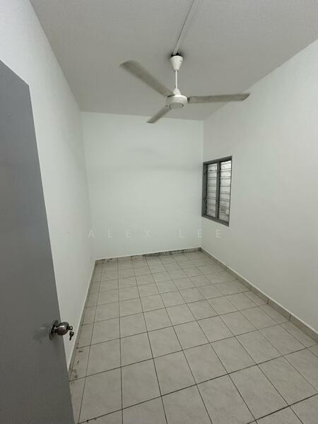 Untuk Disewa - Taman Tenaga