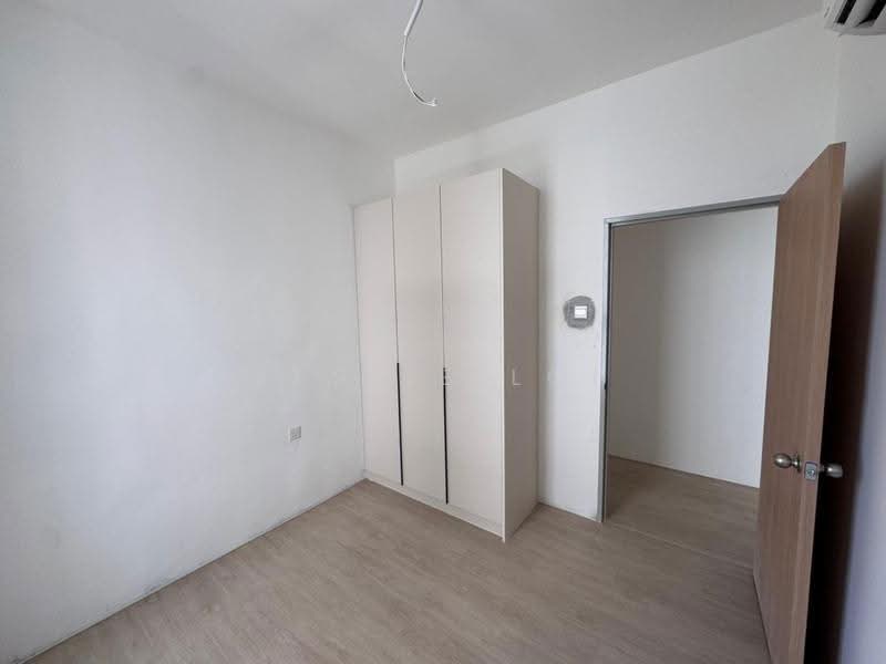 Kediaman Servis untuk Dijual di The Banquet Residence - Leslie Loi - Bedroom - PropertyGuru.com.my
