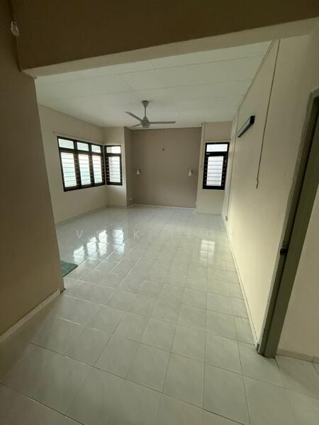 For Sale - Well Maintain 2sty Semi D House Lebuh Rambai 3000sf Land Paya Terubong