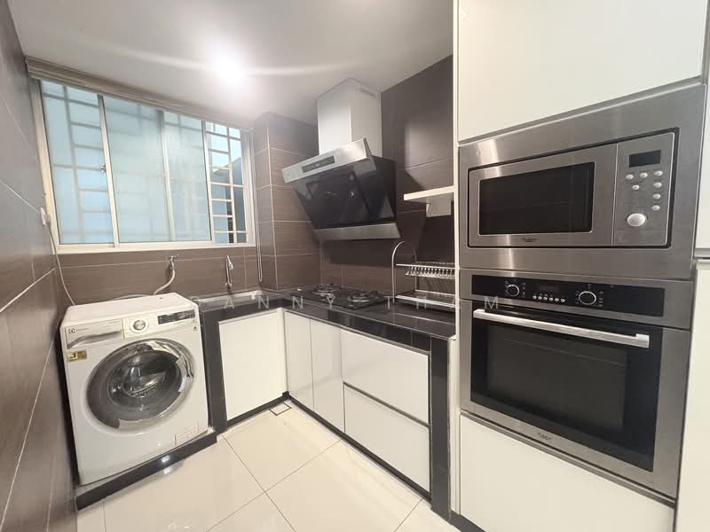 Condominium for Rent at Platinum Lake PV 16 - DANNY THAM - Kitchen - PropertyGuru.com.my