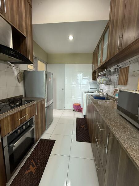 Service Residence for Sale at The Sky Executive Suites - Jesserine Neo - Kitchen - PropertyGuru.com.my