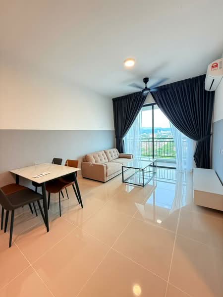 Servis Apartment untuk Disewa di Baron Residence @ Lake City - Bowie Liao - Living Room - PropertyGuru.com.my