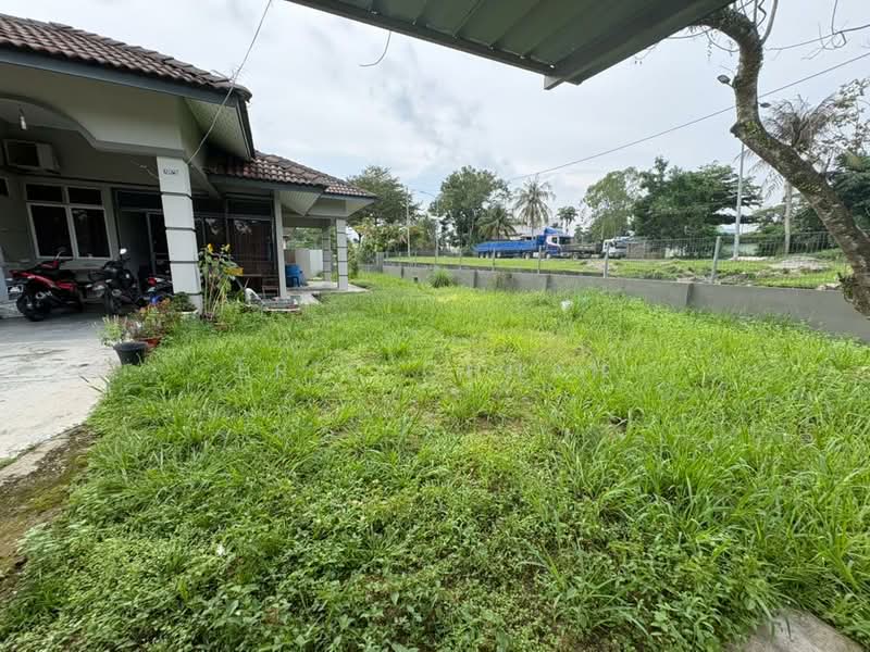 Rumah Teres 1 Tingkat untuk Dijual di Senai (Johor) - Eric Chuah - Exterior - PropertyGuru.com.my