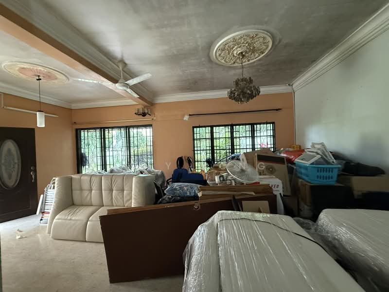 Rumah Berkembar untuk Dijual di Taman Paramount (Petaling Jaya) - Joey Wong - Living Room - PropertyGuru.com.my