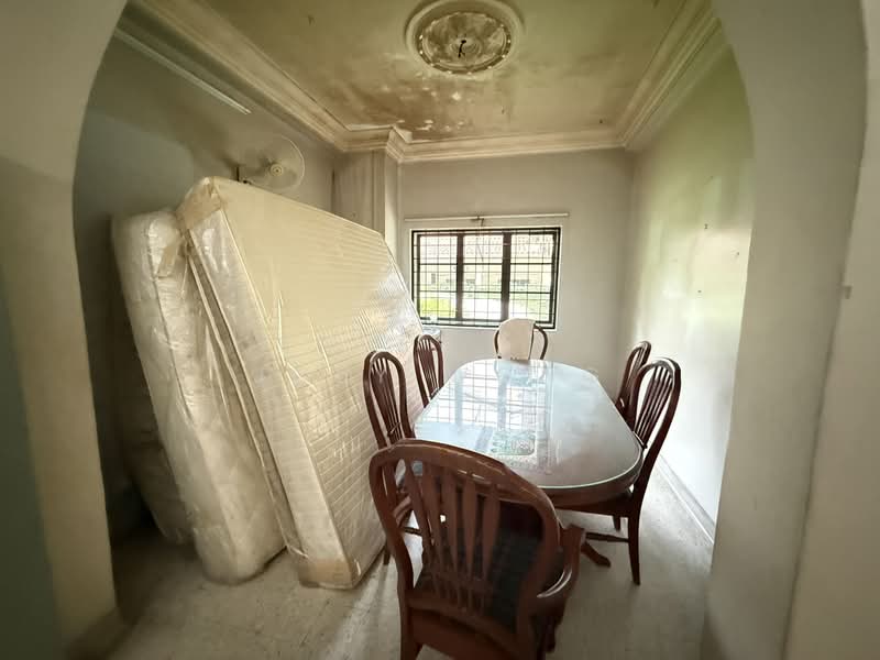 Rumah Berkembar untuk Dijual di Taman Paramount (Petaling Jaya) - Joey Wong - Dining Room - PropertyGuru.com.my