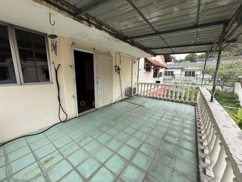 Rumah Berkembar untuk Dijual di Taman Paramount (Petaling Jaya) - Joey Wong - Balcony - PropertyGuru.com.my