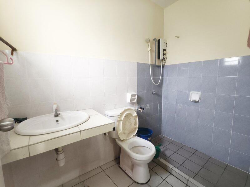 2-storey Terraced House for Sale in Sungai Buloh (Selangor) - Mu'izz Halim - PropertyGuru.com.my