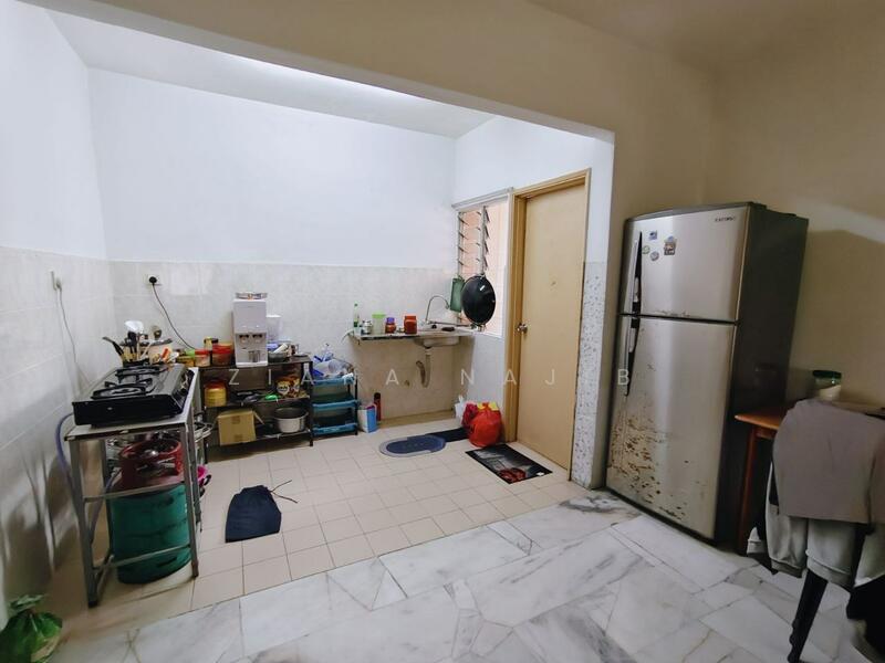 Kitchen Apartment kasih puncak alam