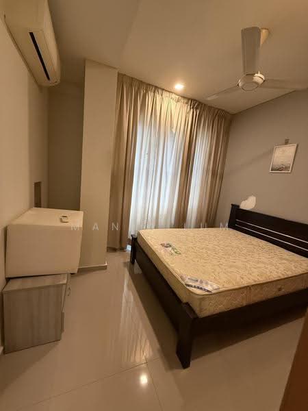 Condominium for Rent at Menara Bintang Goldhill - Manny Lum - Bedroom - PropertyGuru.com.my