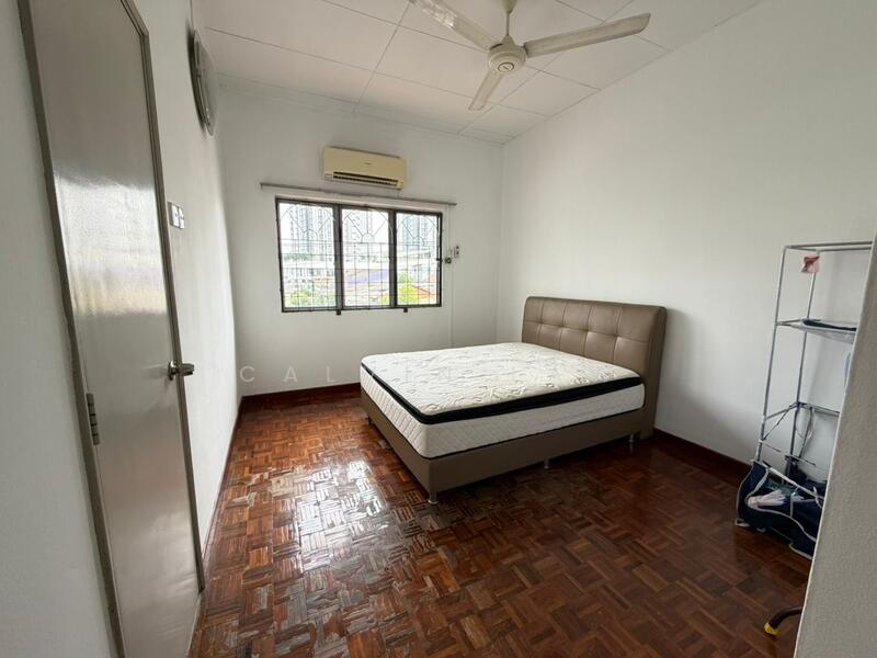 2-storey Terraced House for Sale in Bandar Utama 1 (Bandar Utama) - Calvin Law - Bedroom - PropertyGuru.com.my