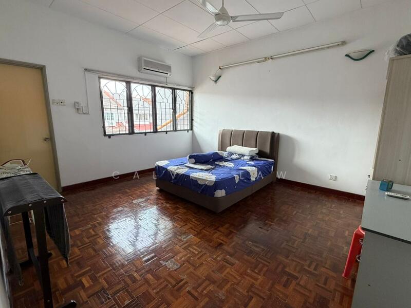 2-storey Terraced House for Sale in Bandar Utama 1 (Bandar Utama) - Calvin Law - Bedroom - PropertyGuru.com.my