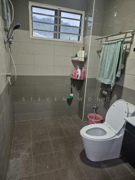 2-storey Terraced House for Sale in Kajang (Selangor) - steven wong - Bathroom - PropertyGuru.com.my