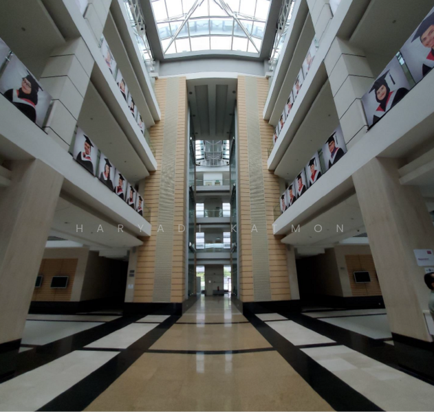Pejabat untuk Dijual di Cyberjaya (Selangor) - Haryadi Katmon - Lobby - PropertyGuru.com.my