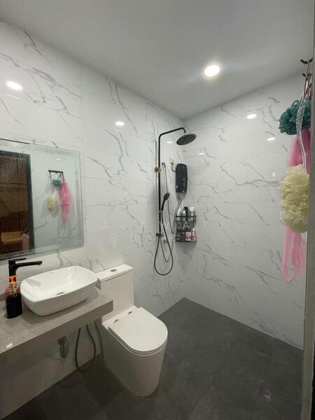 2-storey Terraced House for Sale in Bandar Saujana Putra (Tanjong Duabelas) - Salawati Busro - Bathroom - PropertyGuru.com.my