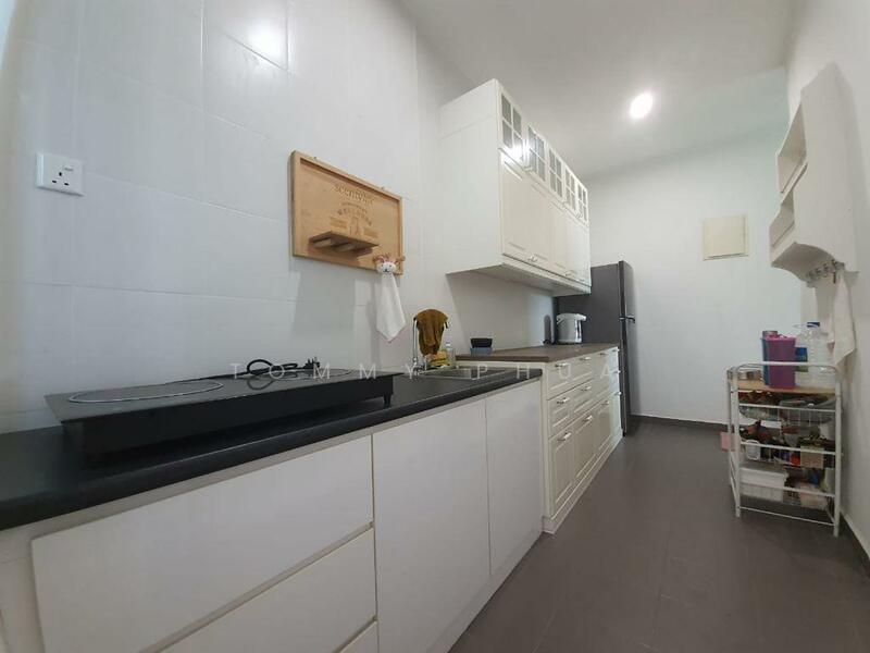 THE SENAI GARDEN (PANGSAPURI IMPIAN SENAI) untuk Untuk Disewa - RM 1,650 /bulan, Feb 2026 - Kitchen - PropertyGuru.com.my