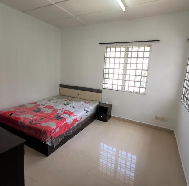 2-storey Terraced House for Sale in Taman Lestari Perdana (Seri Kembangan) - Ian Fan - Bedroom - PropertyGuru.com.my