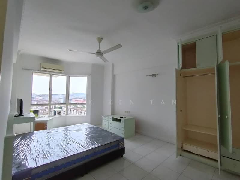 Condominium for Rent at Gold Coast Resort Condominium - Dick Ken Tan - Bedroom - PropertyGuru.com.my