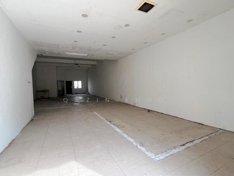 Shop for Rent in Batu Gajah (Perak) - Qazin Khoo - Interior - PropertyGuru.com.my