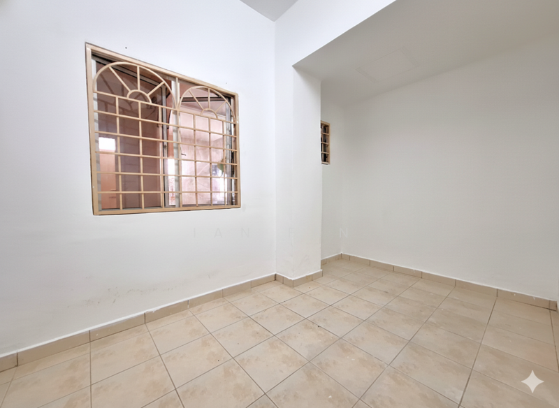 2-storey Terraced House for Sale in Taman Lestari Perdana (Seri Kembangan) - Ian Fan - Interior - PropertyGuru.com.my