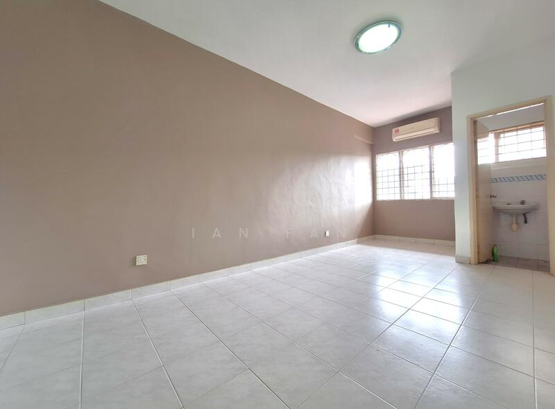 2-storey Terraced House for Sale in Taman Lestari Perdana (Seri Kembangan) - Ian Fan - Interior - PropertyGuru.com.my