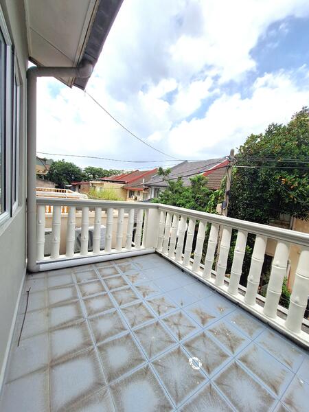 2-storey Terraced House for Sale in Taman Lestari Perdana (Seri Kembangan) - Ian Fan - Balcony - PropertyGuru.com.my