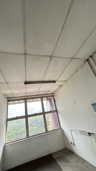 Shop / Office for Rent in Bandar Cemerlang (Ulu Tiram) - Tommy Phua - Interior - PropertyGuru.com.my