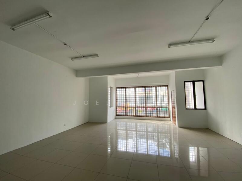 Shop for Rent in Johor Bahru (Johor) - Joel Looi - Interior - PropertyGuru.com.my
