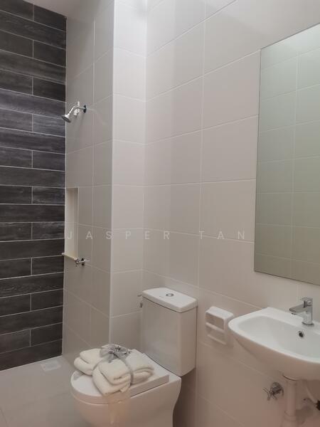 Semi-Detached House for Sale in Semenyih (Selangor) - Jasper Tan - Bathroom - PropertyGuru.com.my