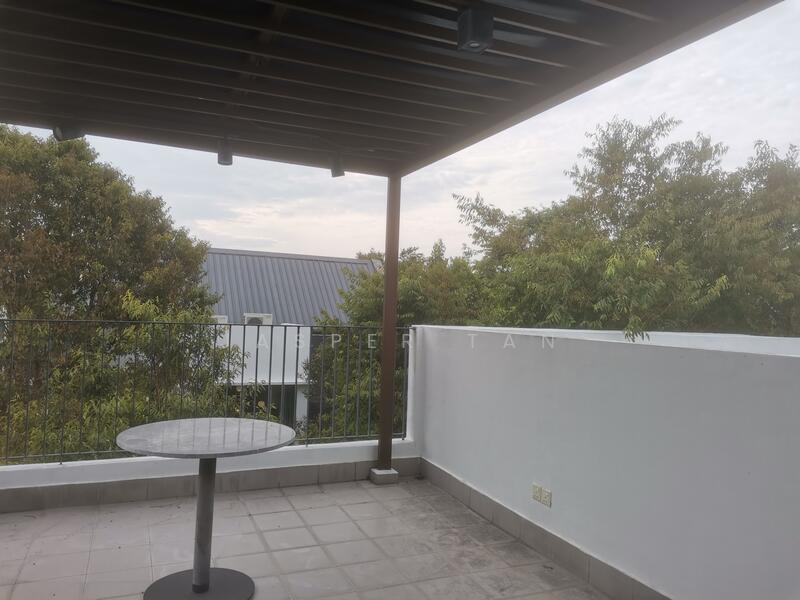 Semi-Detached House for Sale in Semenyih (Selangor) - Jasper Tan - Balcony - PropertyGuru.com.my