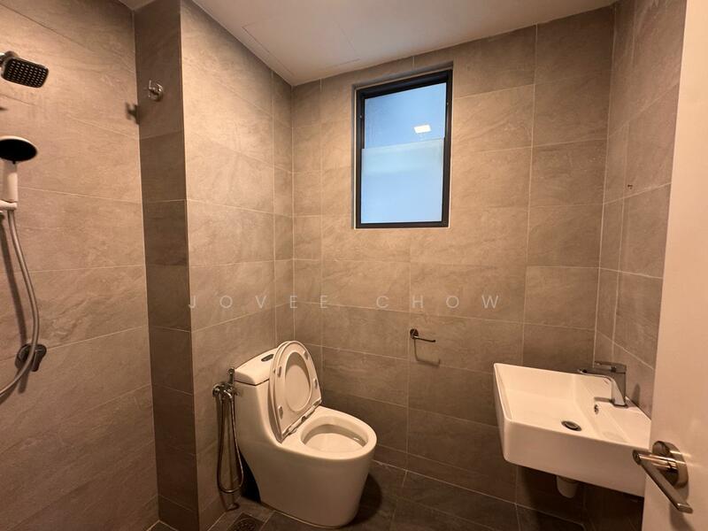 SUNSURIA FORUM SERVICED APARTMENT untuk Untuk Disewa - RM 2,600 /bulan, Apr 2026 - Bathroom - PropertyGuru.com.my