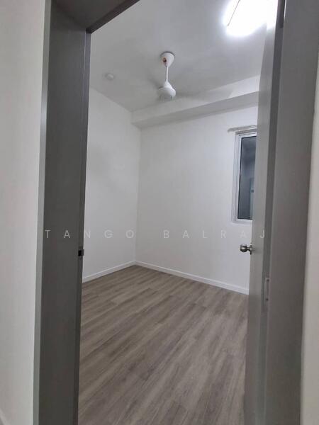 Condominium for Rent at Sanderling Lakefront - Tango Balraj - Interior - PropertyGuru.com.my