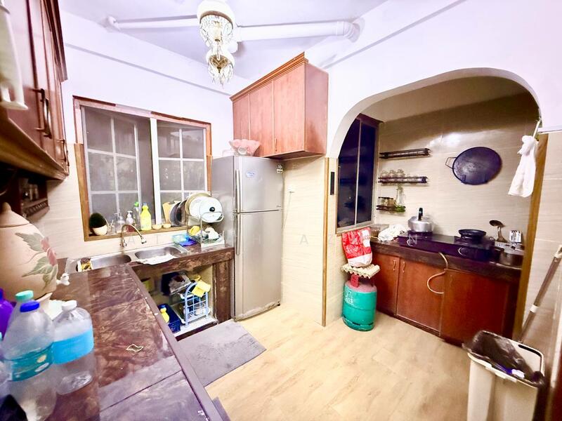 Apartment for Sale at Intana Ria - Atikah Azman - Kitchen - PropertyGuru.com.my