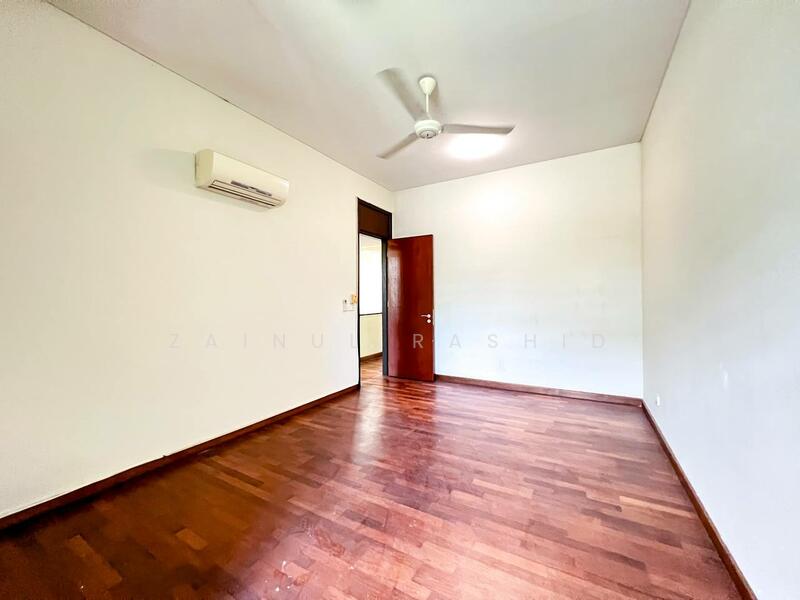 2-storey Terraced House for Sale in Bukit Jelutong (Shah Alam) - Zainul Rashid - Interior - PropertyGuru.com.my