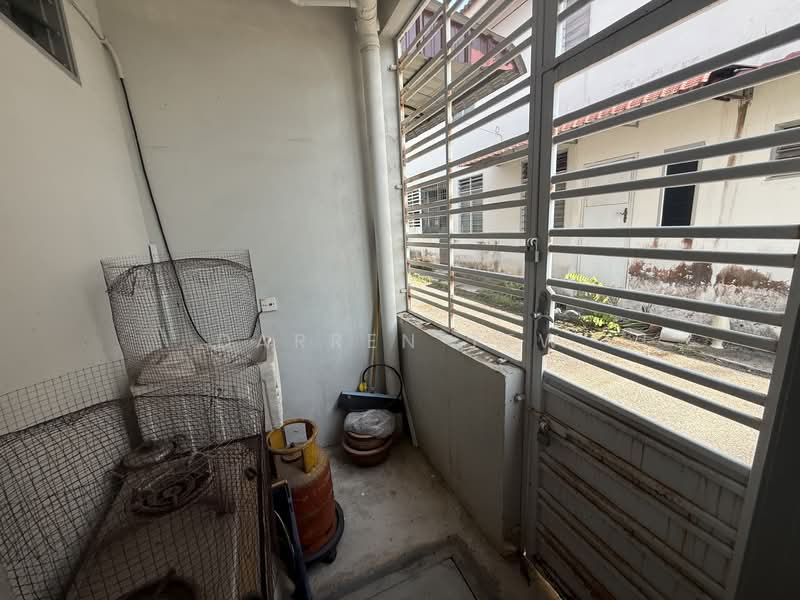 Rumah Teres 2 Tingkat untuk Dijual di Taman Lagenda Putra (Kulai) - Darren Tew - Exterior - PropertyGuru.com.my