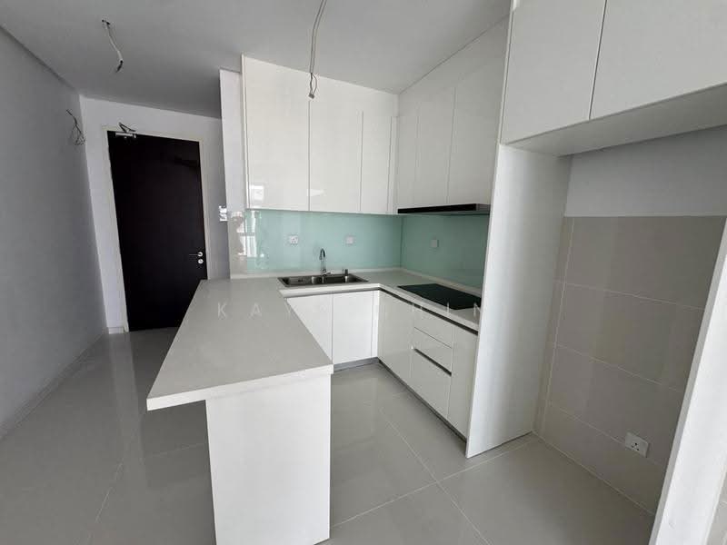 Kediaman Servis untuk Dijual di Met 1 Residences - Kays Chin - Kitchen - PropertyGuru.com.my