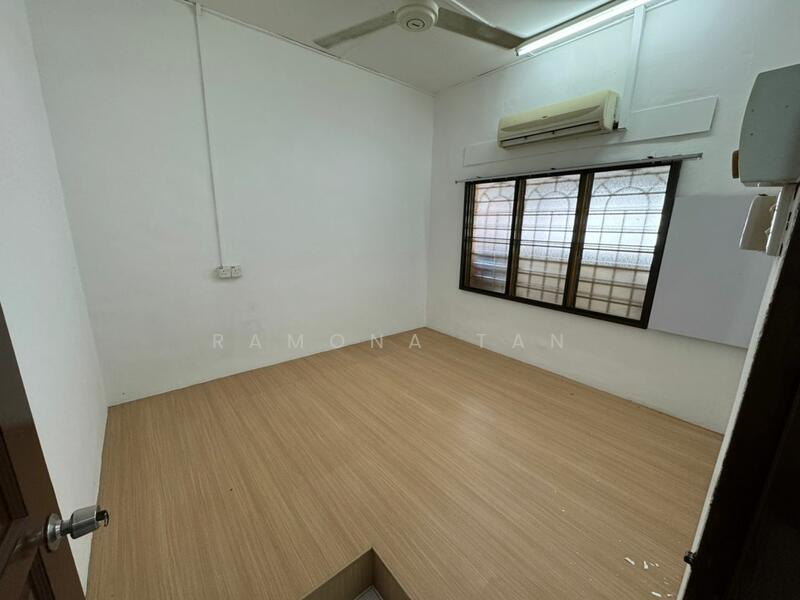 Taman Seri Krubong untuk Untuk Dijual - RM 300,000, Feb 2026 - Interior - PropertyGuru.com.my