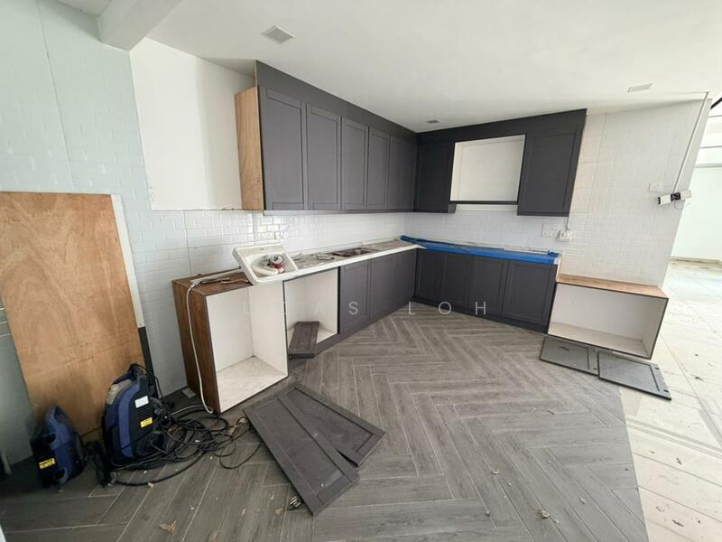 2-storey Terraced House for Sale in Bandar Puncak Alam (Puncak Alam) - Lucas Loh - Kitchen - PropertyGuru.com.my