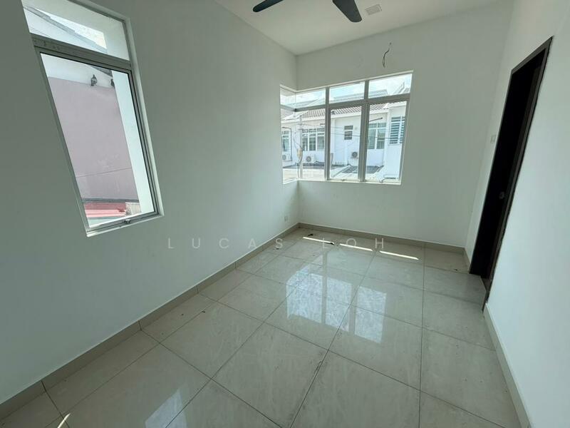 2-storey Terraced House for Sale in Bandar Puncak Alam (Puncak Alam) - Lucas Loh - Interior - PropertyGuru.com.my