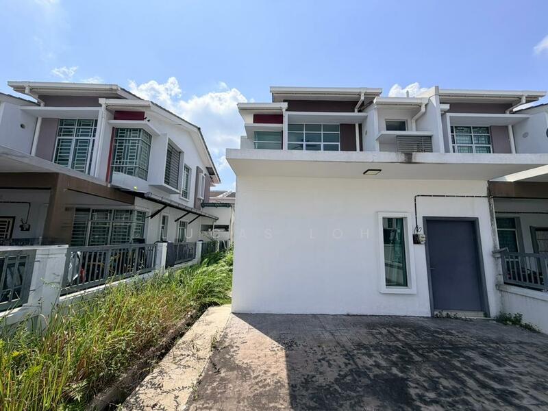 2-storey Terraced House for Sale in Bandar Puncak Alam (Puncak Alam) - Lucas Loh - Exterior - PropertyGuru.com.my