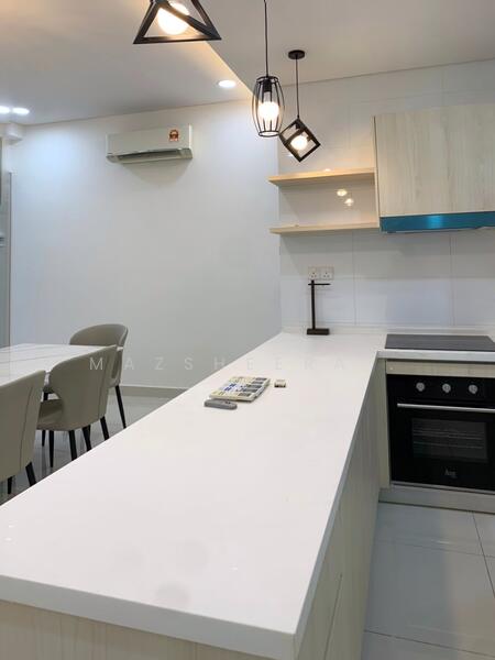 Condominium for Rent at Vivo Residential Suites - Mazsheera . - Kitchen - PropertyGuru.com.my