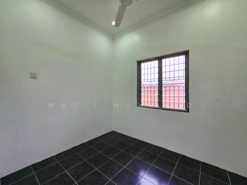 1-storey Terraced House for Sale in Batang Kali (Selangor) - WATIE MUHAMAD - Interior - PropertyGuru.com.my