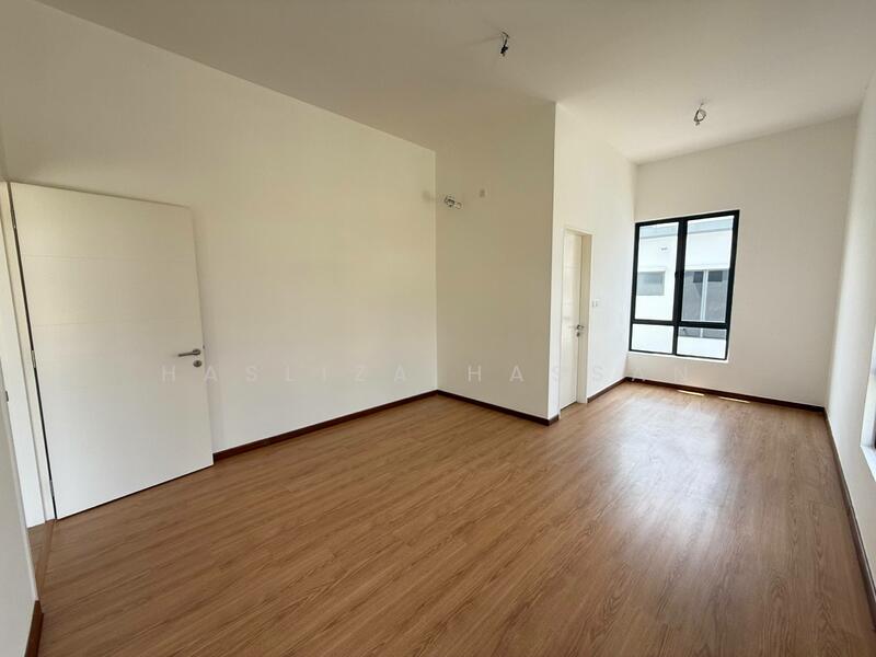 RESORT RESIDENCE 2A untuk Untuk Dijual - RM 830,000, Mac 2026 - Interior - PropertyGuru.com.my