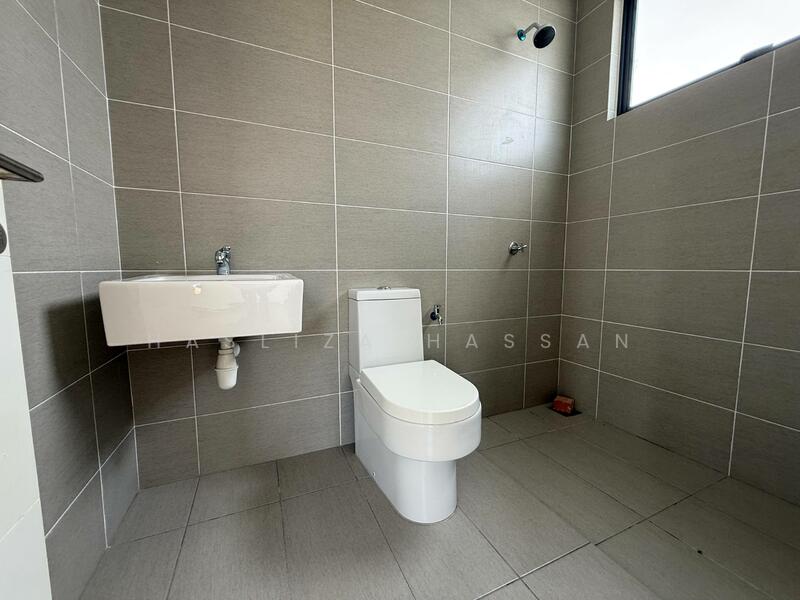 RESORT RESIDENCE 2A untuk Untuk Dijual - RM 830,000, Mac 2026 - Bathroom - PropertyGuru.com.my