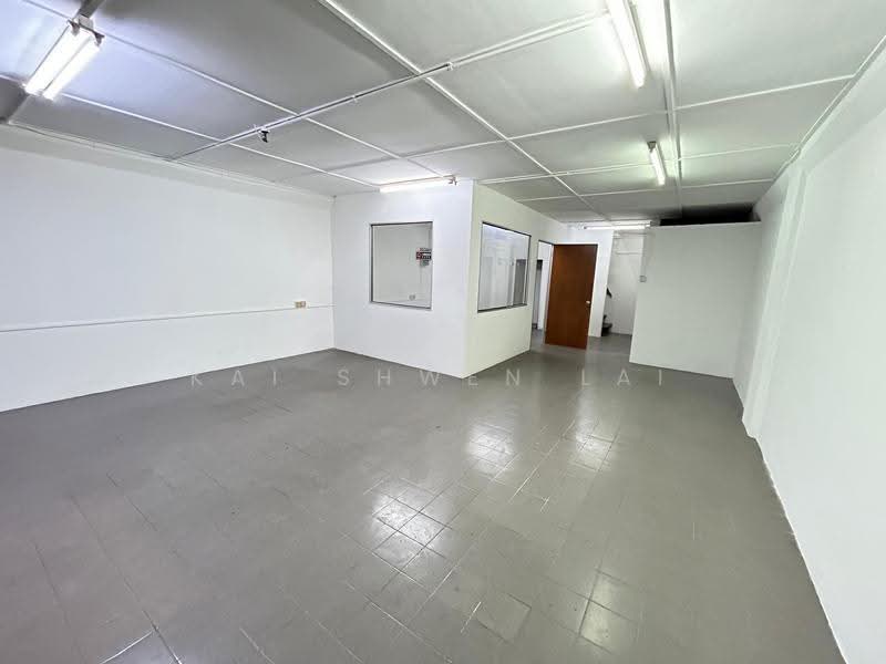 Kedai untuk Dijual di Jalan Pudu (KL City Centre) - Kai Shwen Lai - Interior - PropertyGuru.com.my