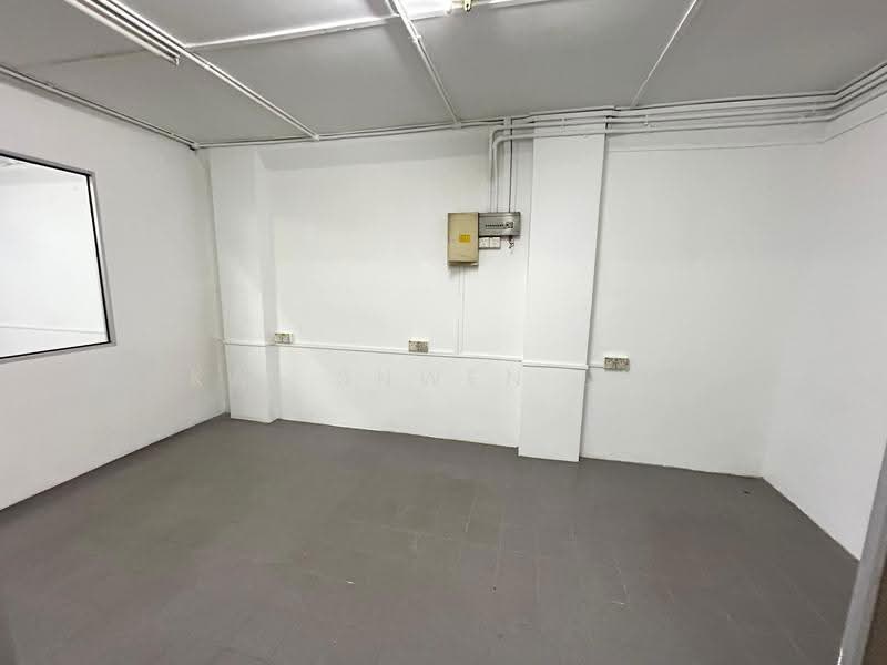 Kedai untuk Dijual di Jalan Pudu (KL City Centre) - Kai Shwen Lai - Interior - PropertyGuru.com.my