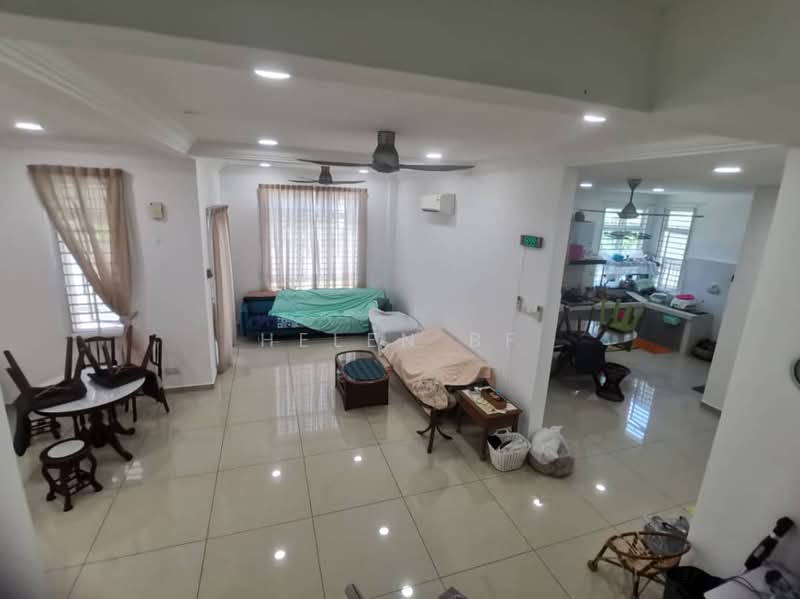 Rumah Berkembar untuk Disewa di Bemban (Melaka) - Helen BF - Living Room - PropertyGuru.com.my