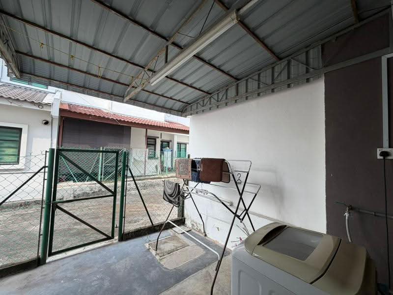 Rumah Teres untuk Disewa di Taman Muzaffar Heights (Bukit Katil) - Helen BF - Exterior - PropertyGuru.com.my