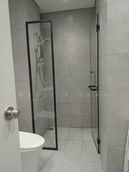 Cubic Botanical untuk Untuk Disewa - RM 2,099 /bulan, Mac 2026 - Bathroom - PropertyGuru.com.my