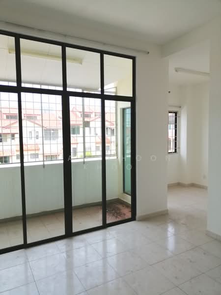 2.5-storey Terraced House for Sale in Setia Pearl Island (Bayan Lepas) - Liam Khoon Khoo - Balcony - PropertyGuru.com.my
